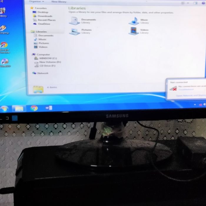 Service computer rakitan Monitor samsung masalah Monitor