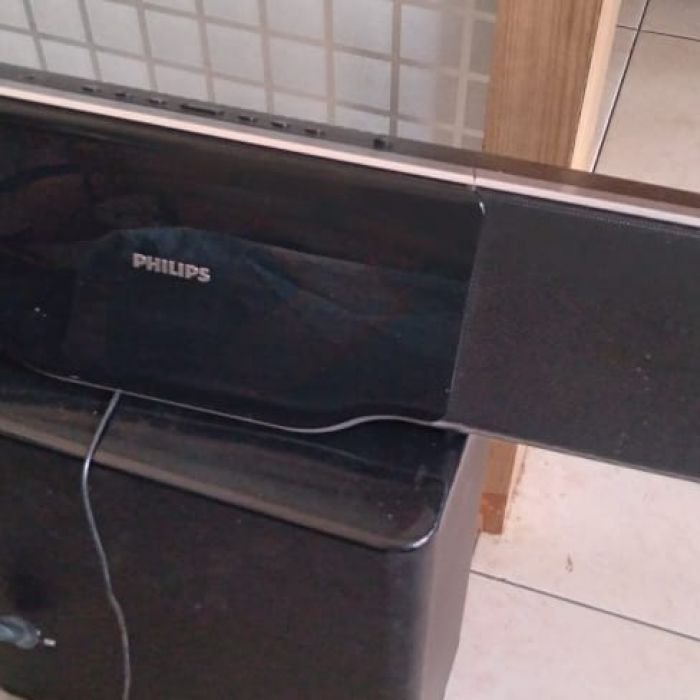 Service subwoofer Merk Philips seri HSB4383 HSB4383 masalah Subwoofer wireless 
Merk Philips seri HSB4383 tidak connect dg home theather Suara kecil atau cacat, tidak jernih