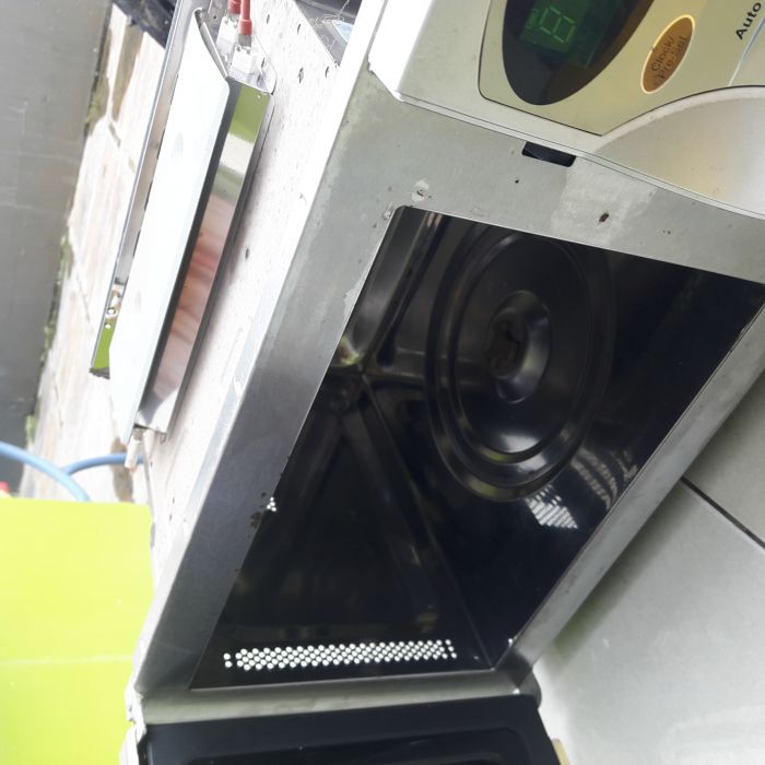 Service microwave G8 G-428 MO masalah , Microwave tidak panas dan tercium bau kabel terbakar