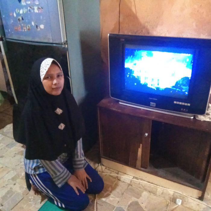 Service tv polytron diva 2.8danquot; masalah , nyala mati nyala mati begitu trs.