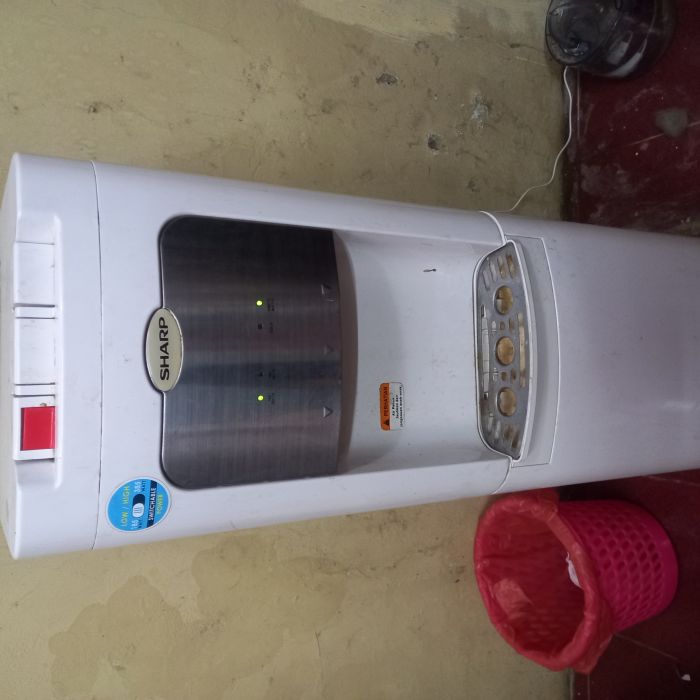 Service dispenser Sharp Swd -72ehl-wh masalah , Air tidak dingin, tombol air dingin air tidak keluar, dispenser sharp galon bawah