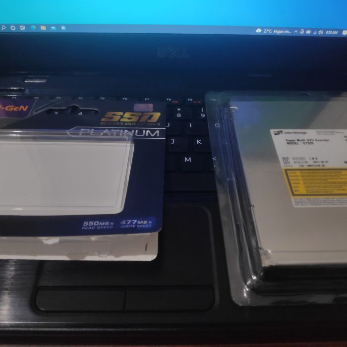 Service laptop Dell Inspirom N4050 Ram 4GB DDR3 Inter R i5-2410M 2.33gz Dell Inspirom N4050 Ram 4GB DDR3 Inter R i5-2410M 2.33gz masalah , Lambat.Error . Install Ulang.
Laptop lama. Original Win 7 kemudian upgrade ke Win 10. Di win 10 Error. Di format ulang stuck di 11%. Kondisi laptop saat ini : Mentok di BIOS,