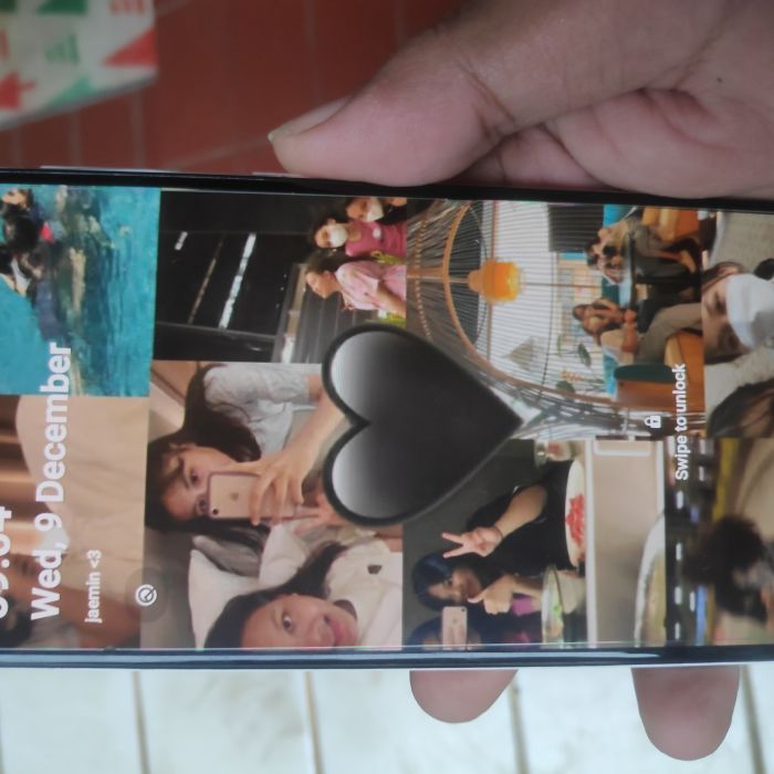 Service HP Android samsung a 30 putih samsung galaxy a30 putuh masalah , mati total. Spek RAM 4 GB. Spek Internal Storage 64 GB. Kondisi android saat ini : Mati total, Masih ingat akun Google, Masih ada dus dengan IMEI yang sama dengan HP