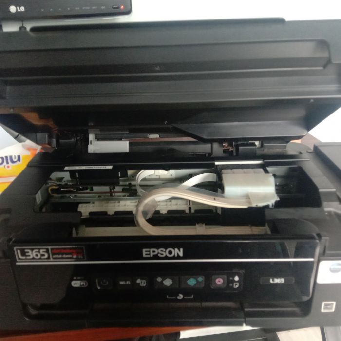 Service printer Epson L365 L365 masalah Tinta printer membeku