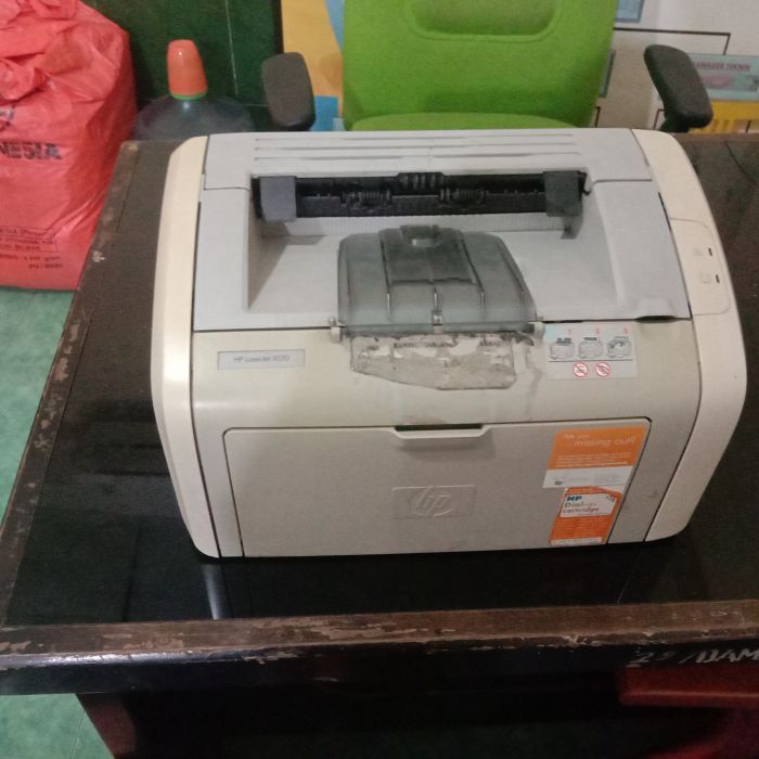 Service printer HP laserjet 1020 masalah colokan ke usb ga konek, sudah dicoba pake kabel yg laen