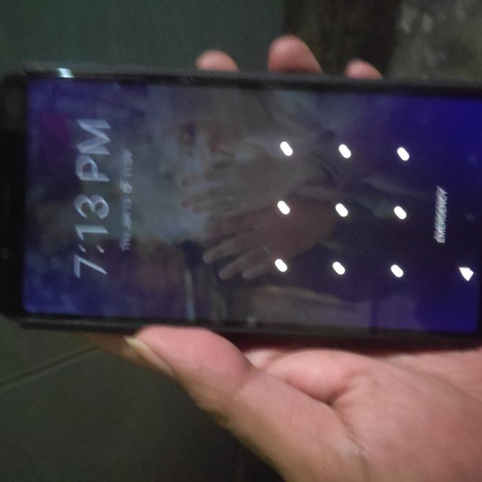 Service HP Android asus zenfone max pro m1 hitam masalah , Layar LCD HP-mu Pecah . Ganti LCD. Spek RAM 8 GB. Spek Internal Storage 64 GB. Kondisi android saat ini : Mesin menyala namun layar gelap, Masih ingat akun Google, Dus sudah hilang