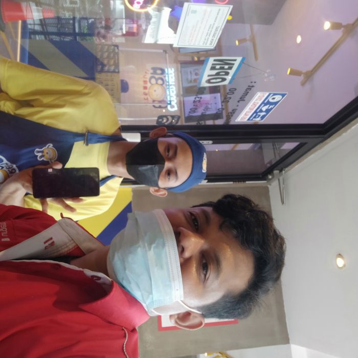 Service HP Android Realme x2 pro RMX1911 masalah , LCD Mati karena jatuh. Spek RAM 12 GB. Spek Internal Storage 128 GB. Kondisi android saat ini : Mesin menyala namun layar gelap, Masih ingat akun Google, Masih ada dus dengan IMEI yang sama dengan HP. Spek RAM 12 GB. Spek Internal Storage 128 GB. Ko