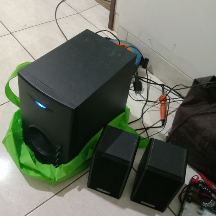 Service subwoofer Simbadda CST 8200 masalah Bass sering nyala mati