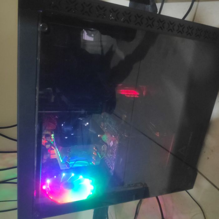 Service computer rakitan Tidak diketahui masalah , Komputer tidak booting ke Windows setelah dinyalakan (sesekali berhasil booting tetapi tidak lama muncul blue screen dengan keterangan SYSTEMSERVICEEXCEPTION)