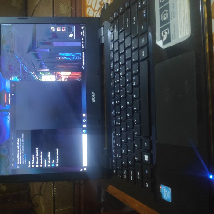 Service laptop acer Aspire e14 masalah , Laptopmu Lambat . Upgrade RAM 4 GB