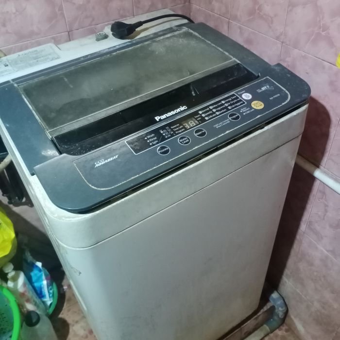 Service mesin cuci panasonic NA-F903B masalah Mesin cuci tidak berputar sebagaimana mestinya Layar yang menampilkan siklus kerja mesin cuci tidak berfungsi