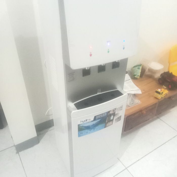 Service dispenser Polytron hydra masalah dispenser pompa air nya tidak berfungsi, jadi air tidak mengisi tangki