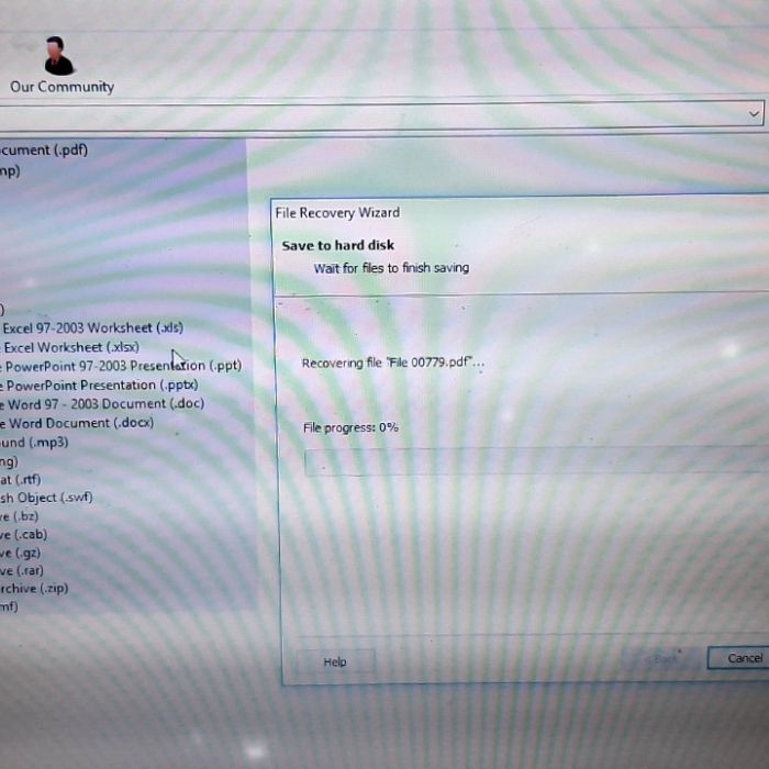 Service harddisk seagate baracuda 1 TB masalah Penyelamatan Data (Recovery Data) harddisk tidak terdetek dan head rusak (kasus berat). Kondisi harddisk : Tidak Terdetek di Laptop PC. Belum pernah dibongkar. Butuh data, harddisk bersedia dibongkar, harddisk jadi rusak atau tidak terdetek tidak mas