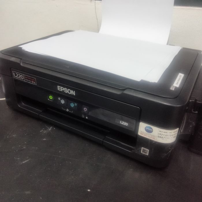Service printer Epson L220 masalah hasil cetak putus putus