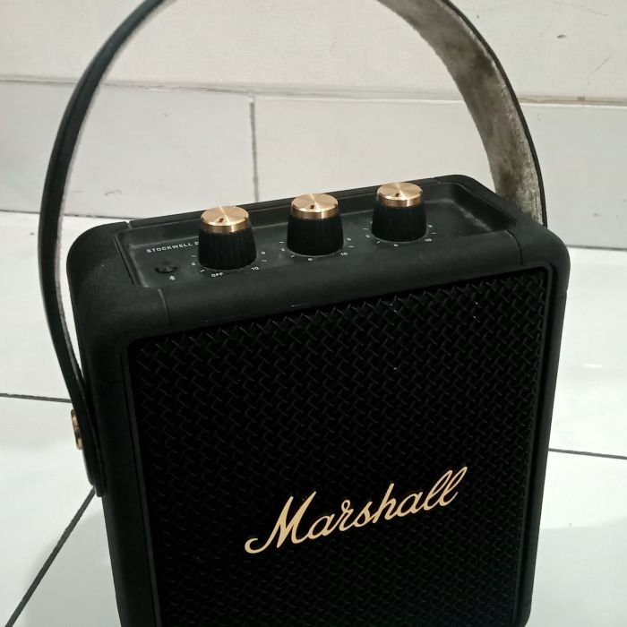 Service speaker Marshall Stockwell II Bluetooth masalah Speaker harus sambil dicharge agar menyala