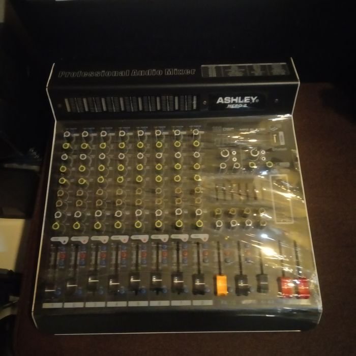 Service audio mixer Ashley Hero 8 masalah Mati total