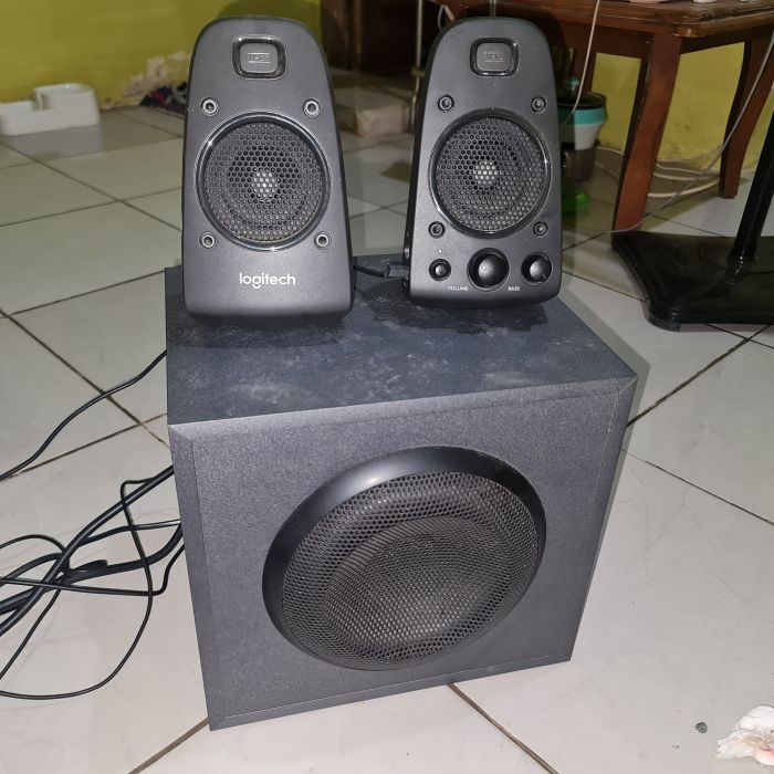 Service speaker logitech z625 masalah , Speaker mati total