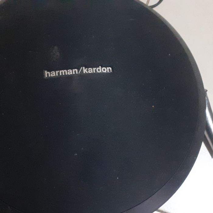 Service speaker Harman kardon Harman kardon masalah , Bluetooth nyala tapi speaker ngga nyalla, tiap pijit power langsung mati