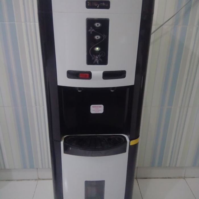 Service dispenser Miyako WDP300 masalah Air Tidak Panas Atau Dingin