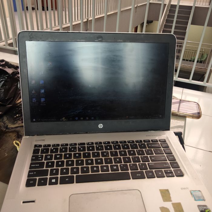 Service laptop hp HP Envy Notebokk i7 6700hq 14danquot; tipe baterai LP03XL masalah baterai kembung dan bocor, mau ganti baterai. tipe laptop hp envy i7 14&quot;, tipe baterai LP03XL