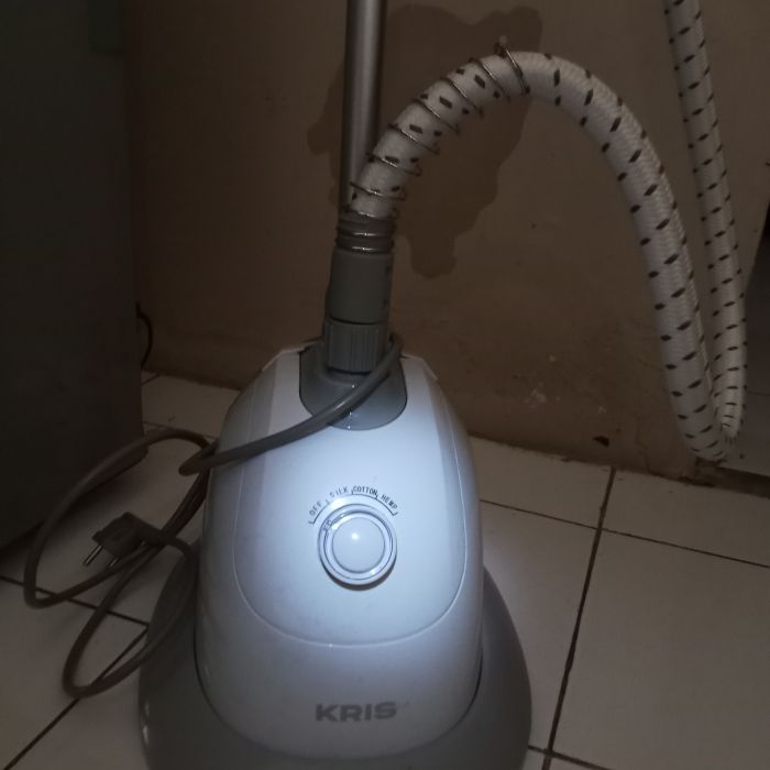 Service setrika Kris Setrika uap masalah Uap tidak keluar, Cek dahulu saja (belum servis)