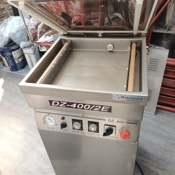 Service vacuum sealer Maksindo DZ-400/SE masalah Power indikator menyala tapi tidak mau memvakum. Di buku manual tertulis antara masalah di microswitch atau internal failure, Vacuum sealer menyala namun tidak bisa memvakum kemasan