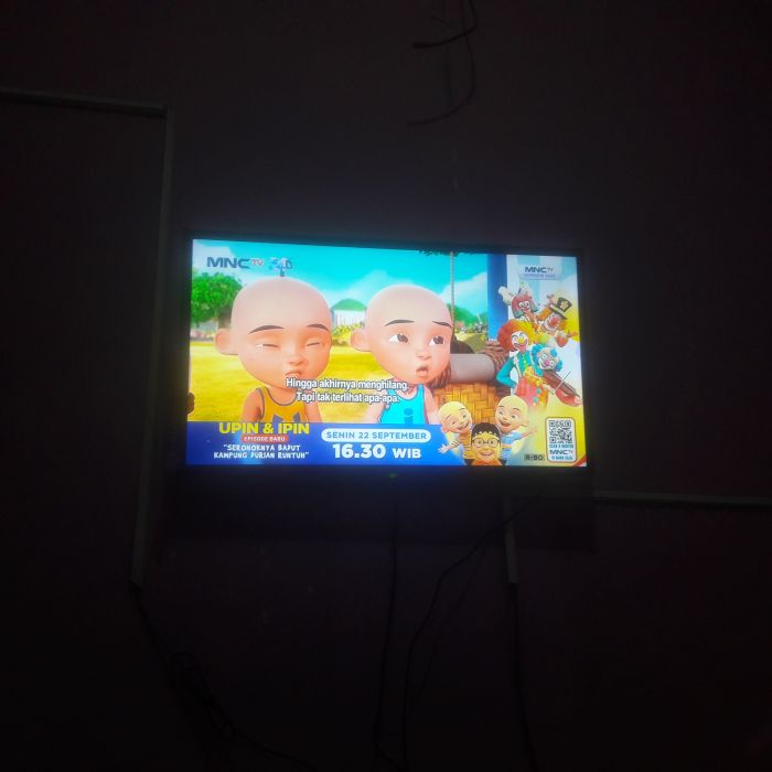 Service tv sharp tidak tau masalah Td saat in mati total. Awal tv menyala beberapa menit kemudian tv restar dr awal lg sperri pada saat menyalakanntv., TV mati total . tidak bisa dinyalakan